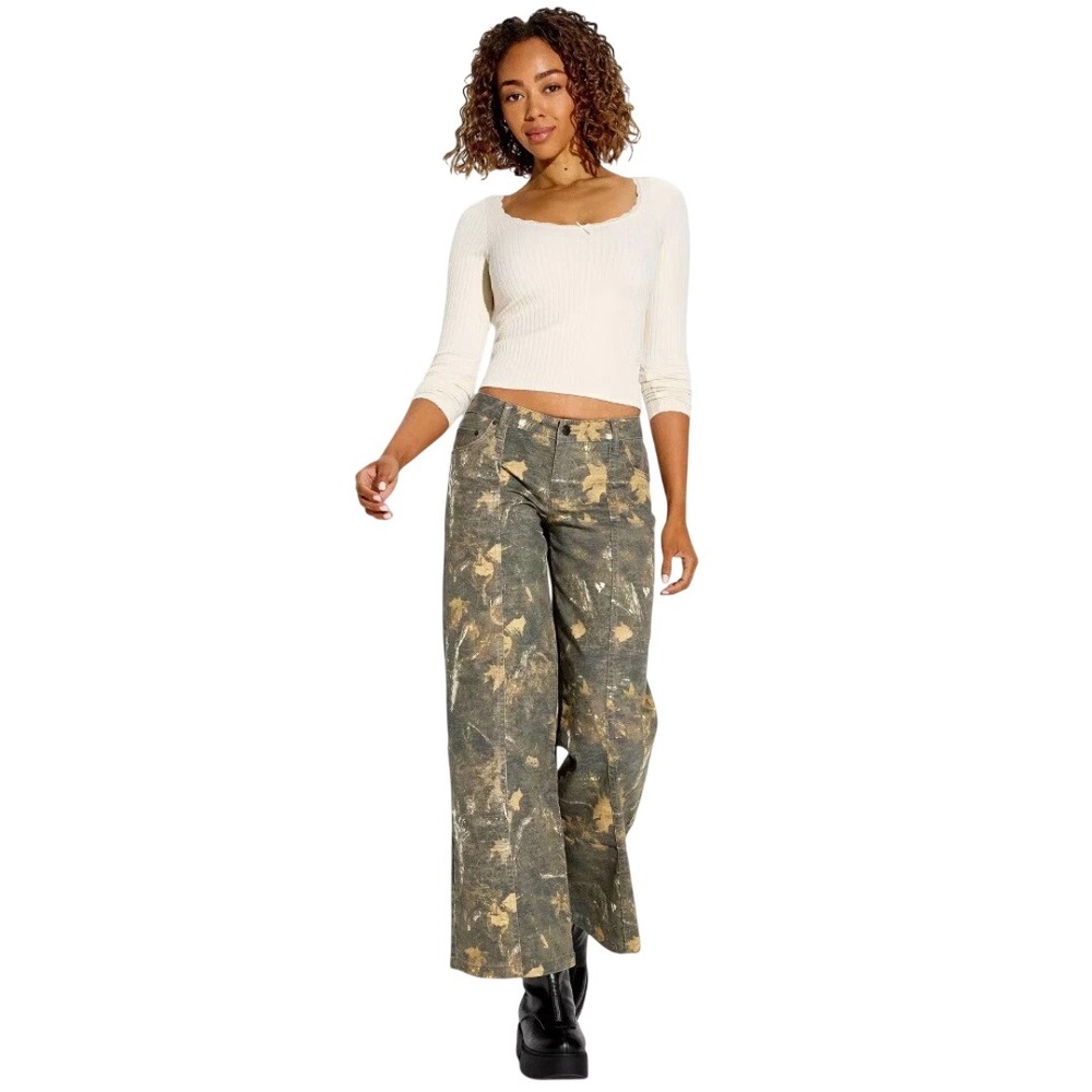 Wild Fable Women's Green Camo Leaf Print Utility Wide Leg Pants Size XS